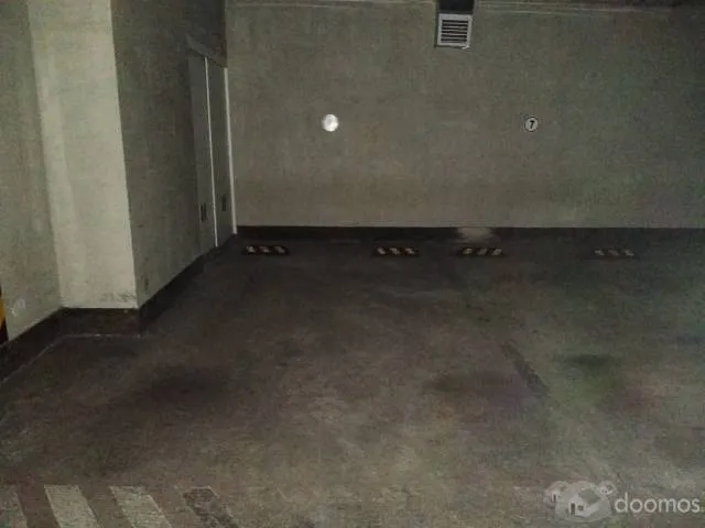 ALQUILO estacionamiento en Jesús María - 1