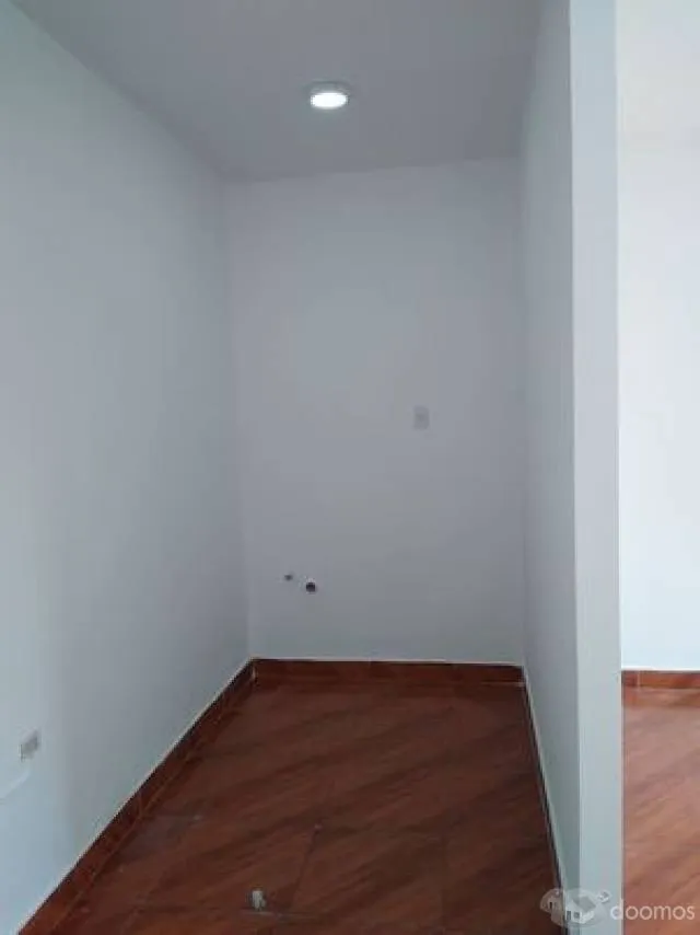 ALQUILER DE LOCAL COMERCIAL AL LADO DEL MEGAPLAZA — foto 3