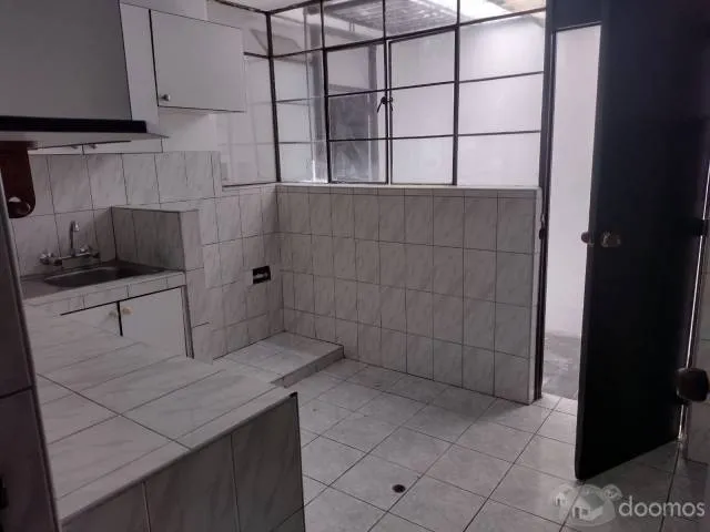 Departamento Amplio y Buena Ubicación — foto 7
