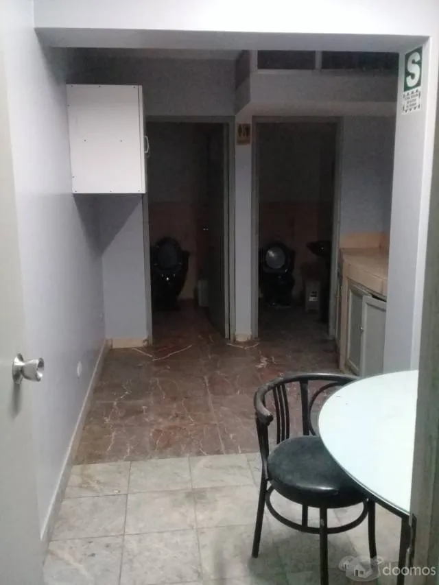 ALMACEN EN SAN ISIDRO — foto 4