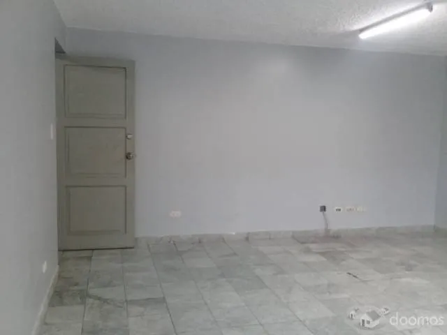 LOCAL EN SURQUILLO — foto 6