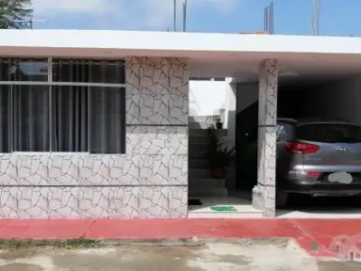 Alquilo Casa en Primer Piso Amueblado