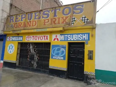 VENTA DE CASA EN AVENIDA PRINCIPAL DE HUACHO