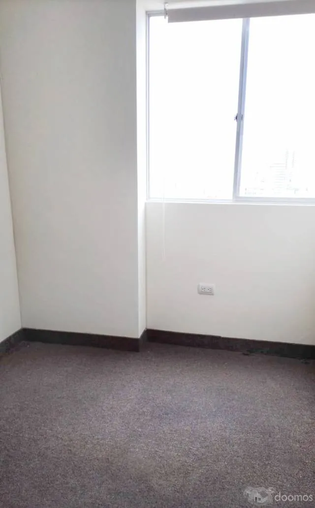 Alquilo departamento en zona centrica de LINCE — foto 4