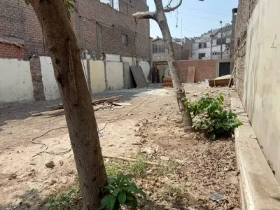 SE VENDE TERRENO EN REMATE DE 270 M² ATE