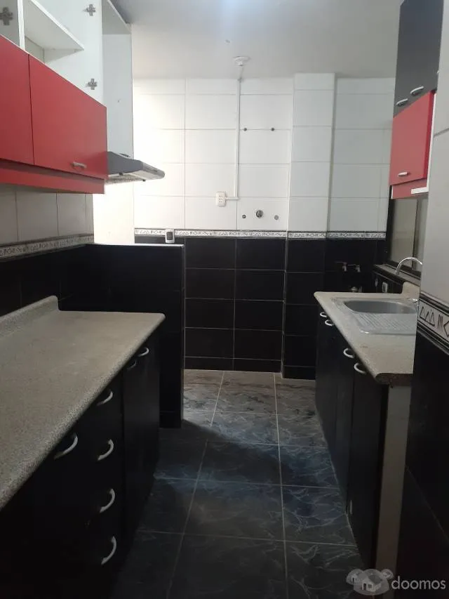 Departamento De 3 Dormitorios En La Mejor Zona De Villa Maria Del Triunfo — foto 4