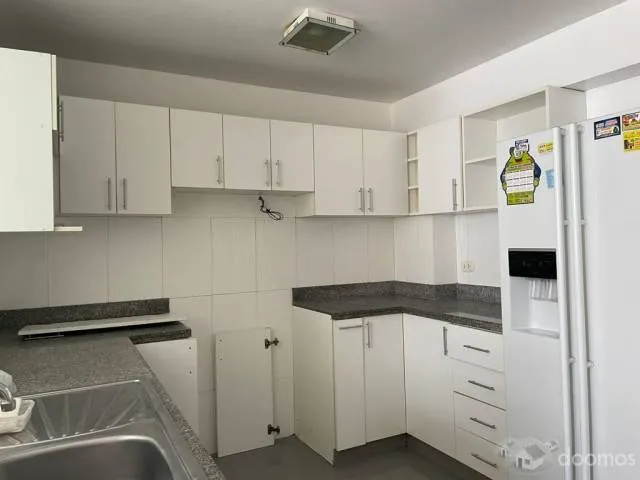ALQUILO MODERNO Y AMPLIO DEPARTAMENTO EN CASUARINAS SUR SURCO — foto 2
