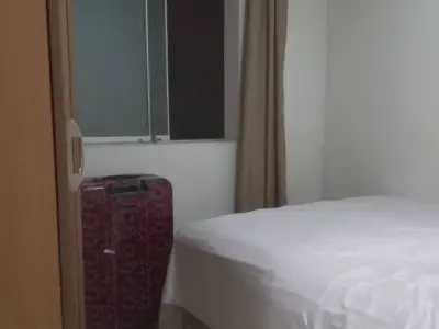 HABITACIÓN PARA PERSONA SOLA