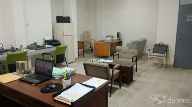 LOCAL COMERCIAL – BIEN UBICADO – A MEDIA CUADRA DEL MINISTERIO DE TRANSPORTES — foto 5