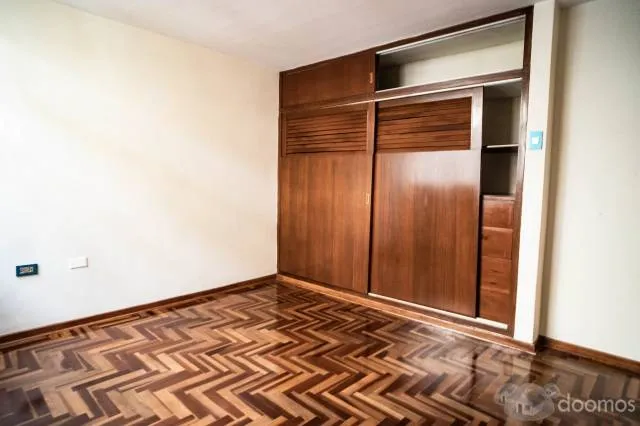 SE VENDE DEPARTAMENTO 2DO PISO - SANTA MARIA V ETAPA - 4