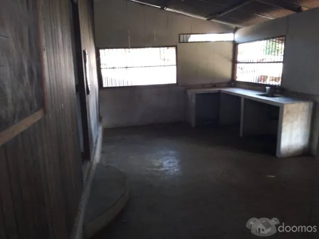Casa con terreno comercial 1200 m2 - 5
