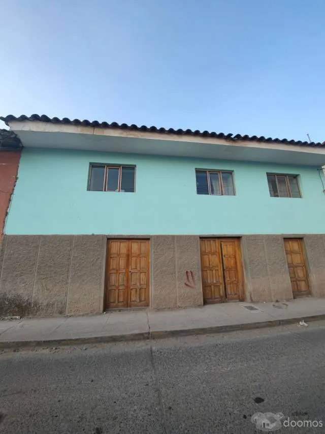 REMATO casa en CUSCO ciudad capital,a 5minutos del CENTRO. 236m2 terreno con casa — foto 3