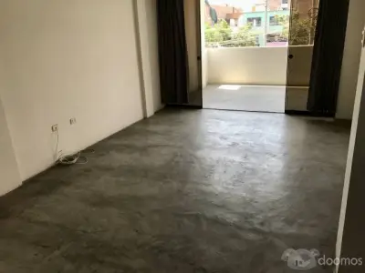 Casa para Oficina en Avenida Los Alisos frente paradero Metropolitano
