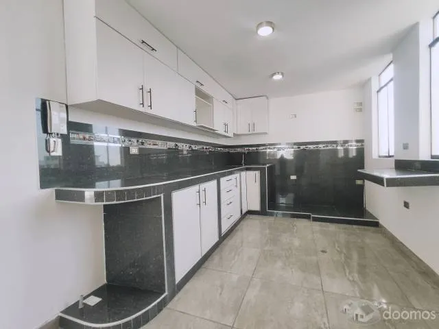 VENTA DEPARTAMENTO EN ATE OCASION — foto 8
