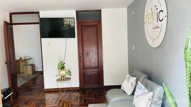 ¡Excelente Oportunidad de Alquiler! Amplio Local Comercial en 2do Piso, Ubicación Estratégica en Trujillo - 8