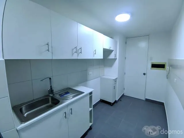 VENDO HERMOSO DEPARTAMENTO EN EL CALLAO, LA MEJOR ZONA, A 5 MINUTOS DE PLAZA VEA!! — foto 2