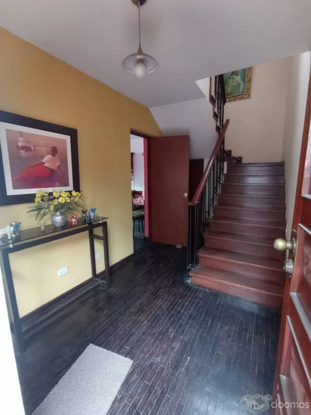 Casa en Las Gardenias Santiago de Surco — foto 3