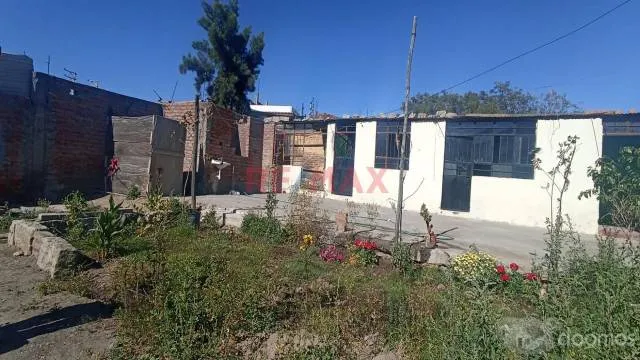 CASA EN VENTA - CERCA AL BALNEARIOS DE JESUS - 4