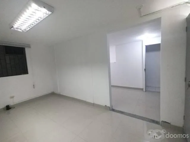 LOCAL COMERCIAL GAMARRA — foto 3
