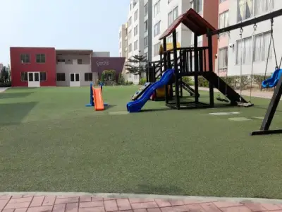 Vendo Departamento Amplio, Independiente y Comercial