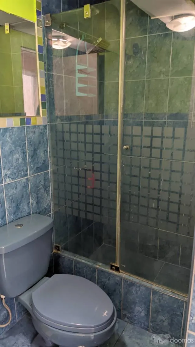 Alquiler de habitación con baño compartido — foto 3