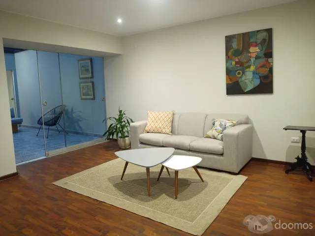 Inversión inteligente en Miraflores: Amplio departamento en venta con gran potencial de rentabilidad — foto 3