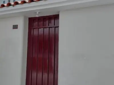 VENDO CASA DE 2 PISOS DE 160 M2 EN LOS OLIVOS Urb. Villa Los Ángeles - A 3 cuadras de Mega Plaza.