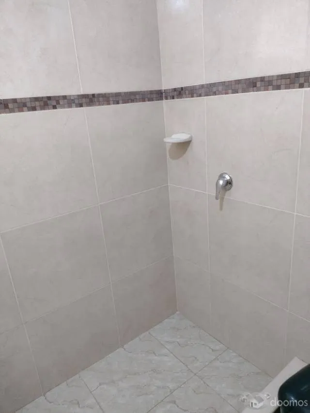 VENDO CASA DE 2 PISOS DE 160 M2 EN LOS OLIVOS Urb. Villa Los Ángeles - A 3 cuadras de Mega Plaza. — foto 5