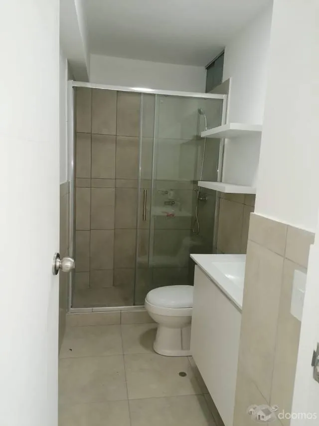 Se vende hermoso departamento. Av La Paz.San Miguel. — foto 5