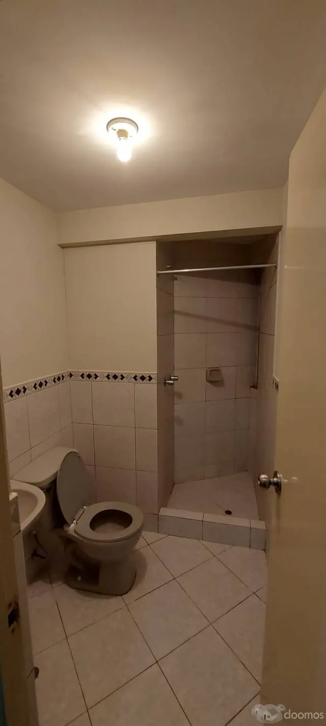 SE VENDE LINDO DEPARTAMENTO EN LINCE — foto 3