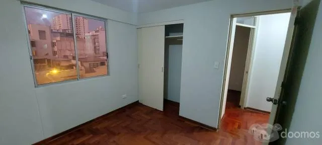 SE VENDE LINDO DEPARTAMENTO EN LINCE — foto 6