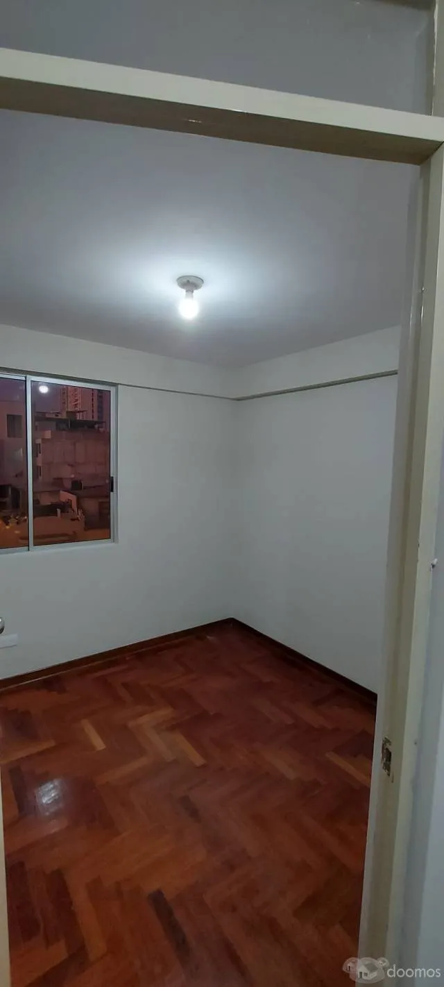 SE VENDE LINDO DEPARTAMENTO EN LINCE — foto 7