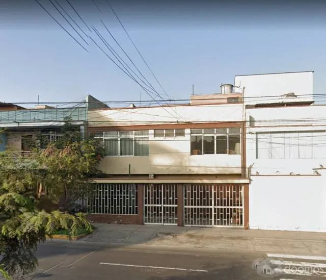 Casa como Terreno 250 m² Santa Catalina - 1