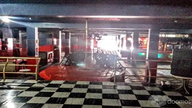 Venta De Hotel En Puente Piedra Con Discoteca Y Estacionamienros - 6