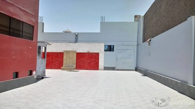 Venta De Hotel En Puente Piedra Con Discoteca Y Estacionamienros - 10