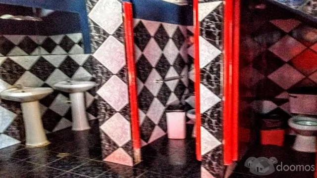 Venta De Hotel En Puente Piedra Con Discoteca Y Estacionamienros - 13