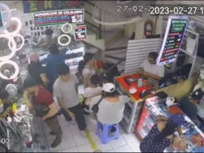 Alquiler de Espacios Comerciales en Galería Comercial Cercado de Lima. Paruro-Puno