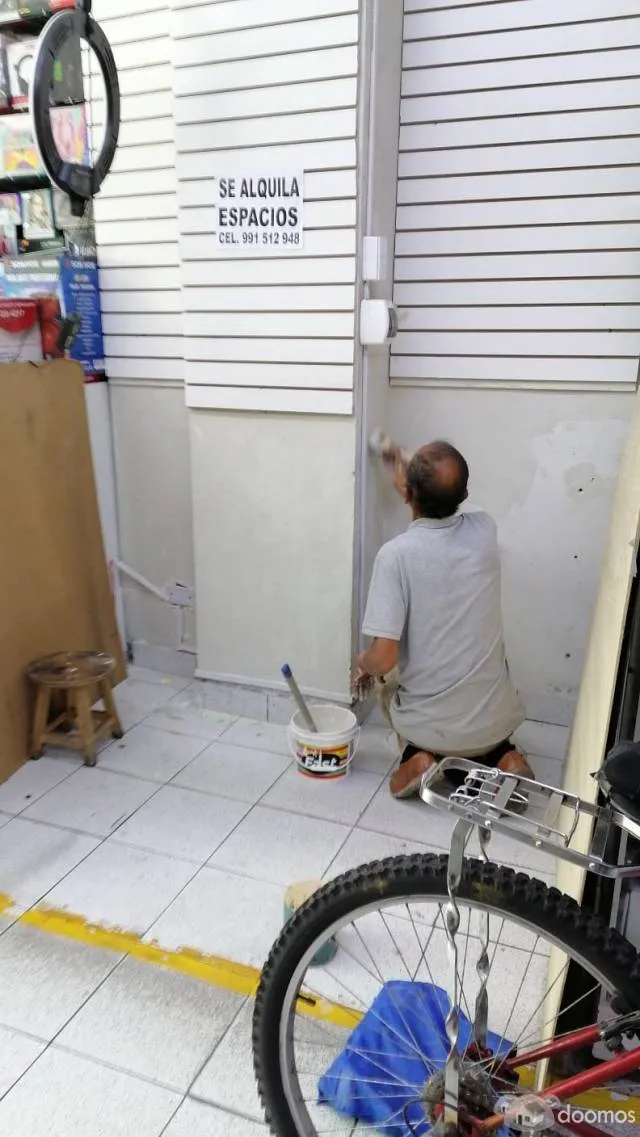 Alquiler de Espacios Comerciales en Galería Comercial Cercado de Lima. Paruro-Puno — foto 4