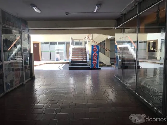 Ocasión Local vitrina Miraflores — foto 2
