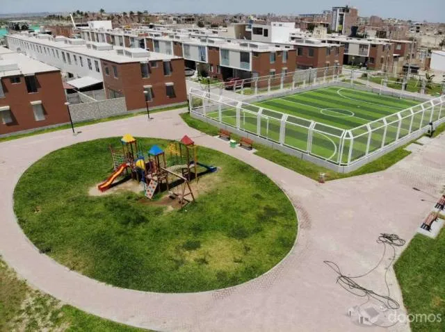 Vive en un Condominio Club Completamente Cercado - 5