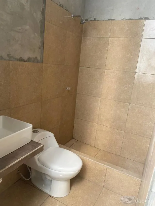 Local ideal para negocio u oficina en Piura – Centro, cerca Av. Loreto y Av. San Teodoro - 5