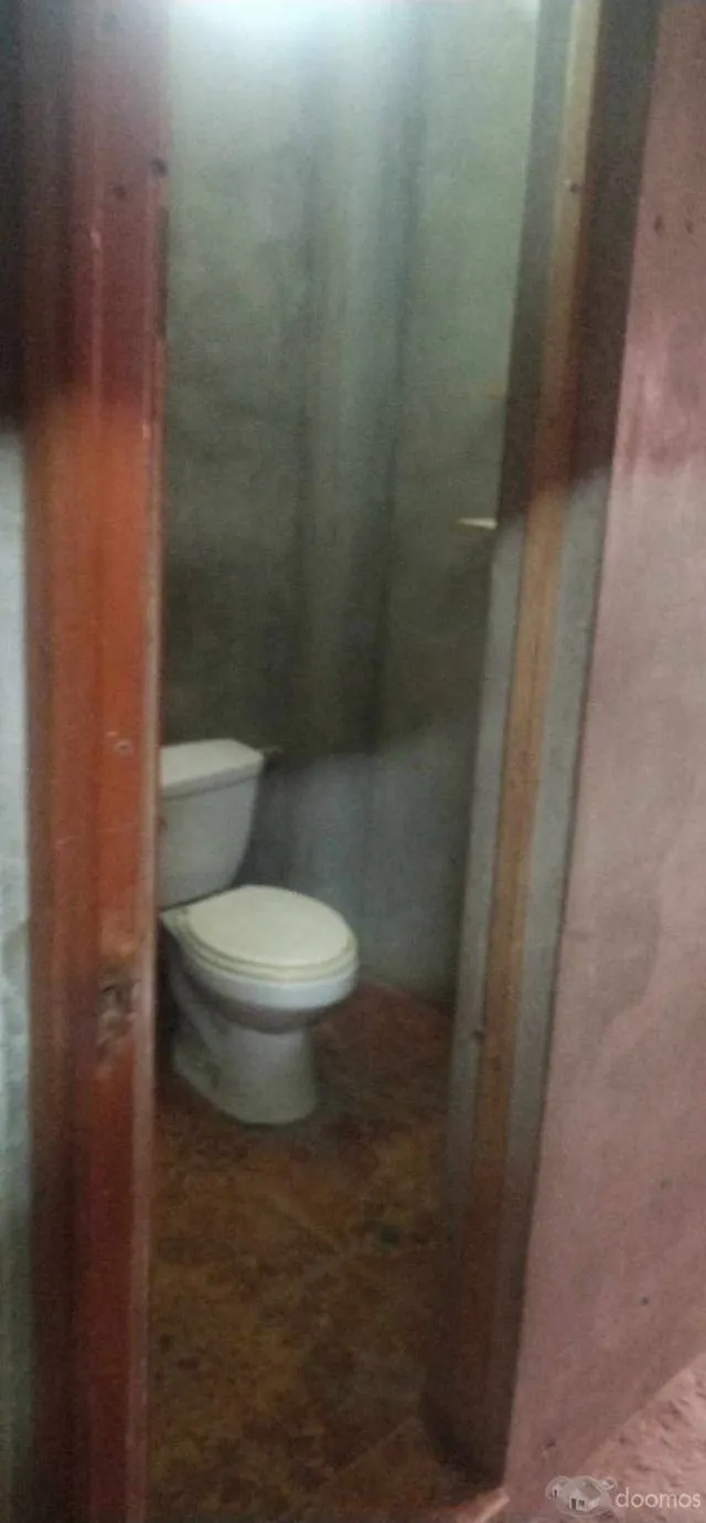VENDO CASA DE DOS PISOS IDEAL PARA HOSPEDAJE - 6