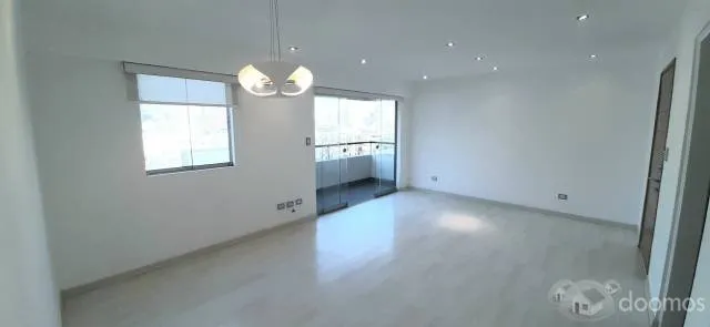 HERMOSO Departamento "cerca al Malecón Cisneros" - Miraflores — foto 8