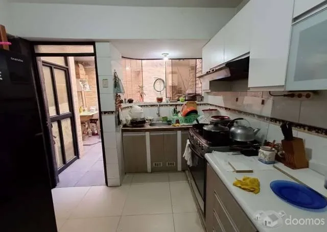 CASA EN SAN JUAN DE LURIGANCHO — foto 2