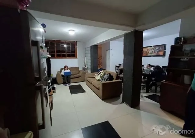 CASA EN SAN JUAN DE LURIGANCHO — foto 4