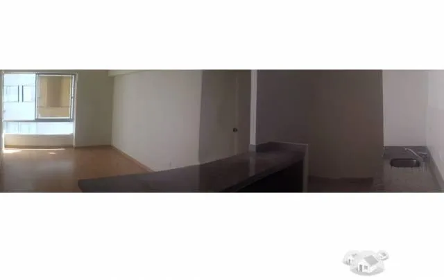 Se Vende/ Alquila Lindo Departamento con Vista al Mar de 42m2 C/Cochera y Closet de Deposito/7mo Piso /San Miguel. - 1