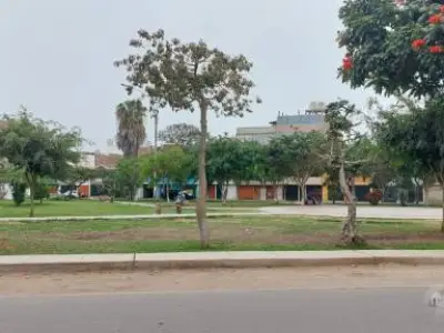 ¡Oportunidad de inversión! TERRENO RESIDENCIAL para proyectos de departamentos en magnífica ubicación, a 8 minutos de Metro de Izaguirre, y 15 minutos de Plaza Norte