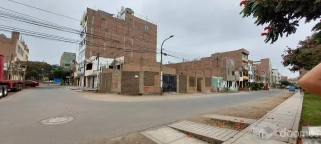 ¡Oportunidad de inversión! TERRENO RESIDENCIAL para proyectos de departamentos en magnífica ubicación, a 8 minutos de Metro de Izaguirre, y 15 minutos de Plaza Norte — foto 7