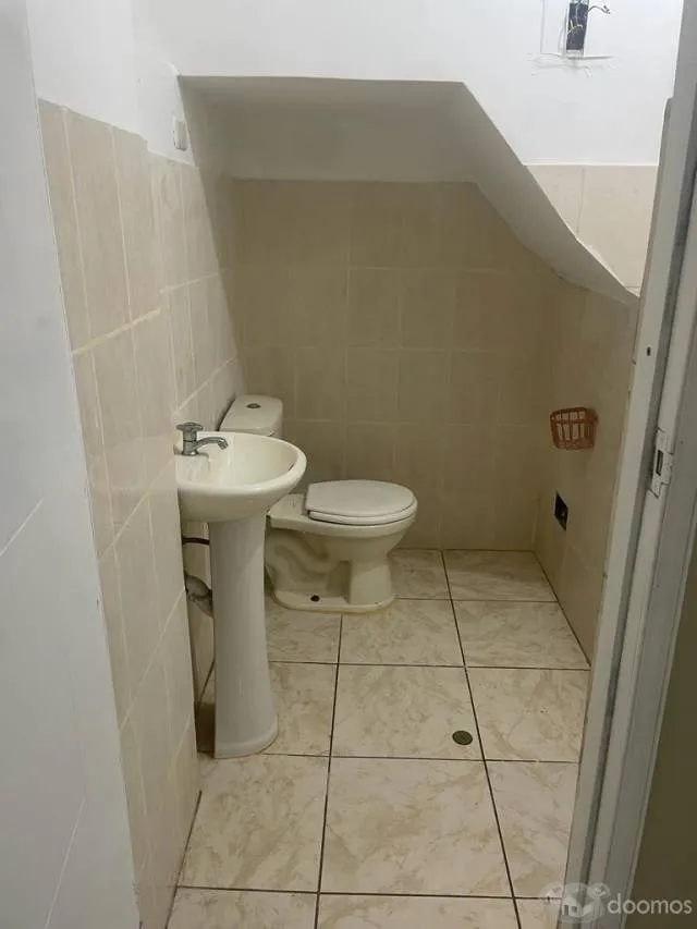 Alquiler de casa primer piso en La Perla Alta - 6