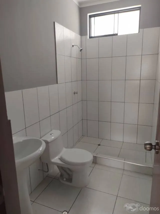 SE ALQUILA HABITACIONES AMOBLADAS EN TARAPOTO. 999044992 - 4